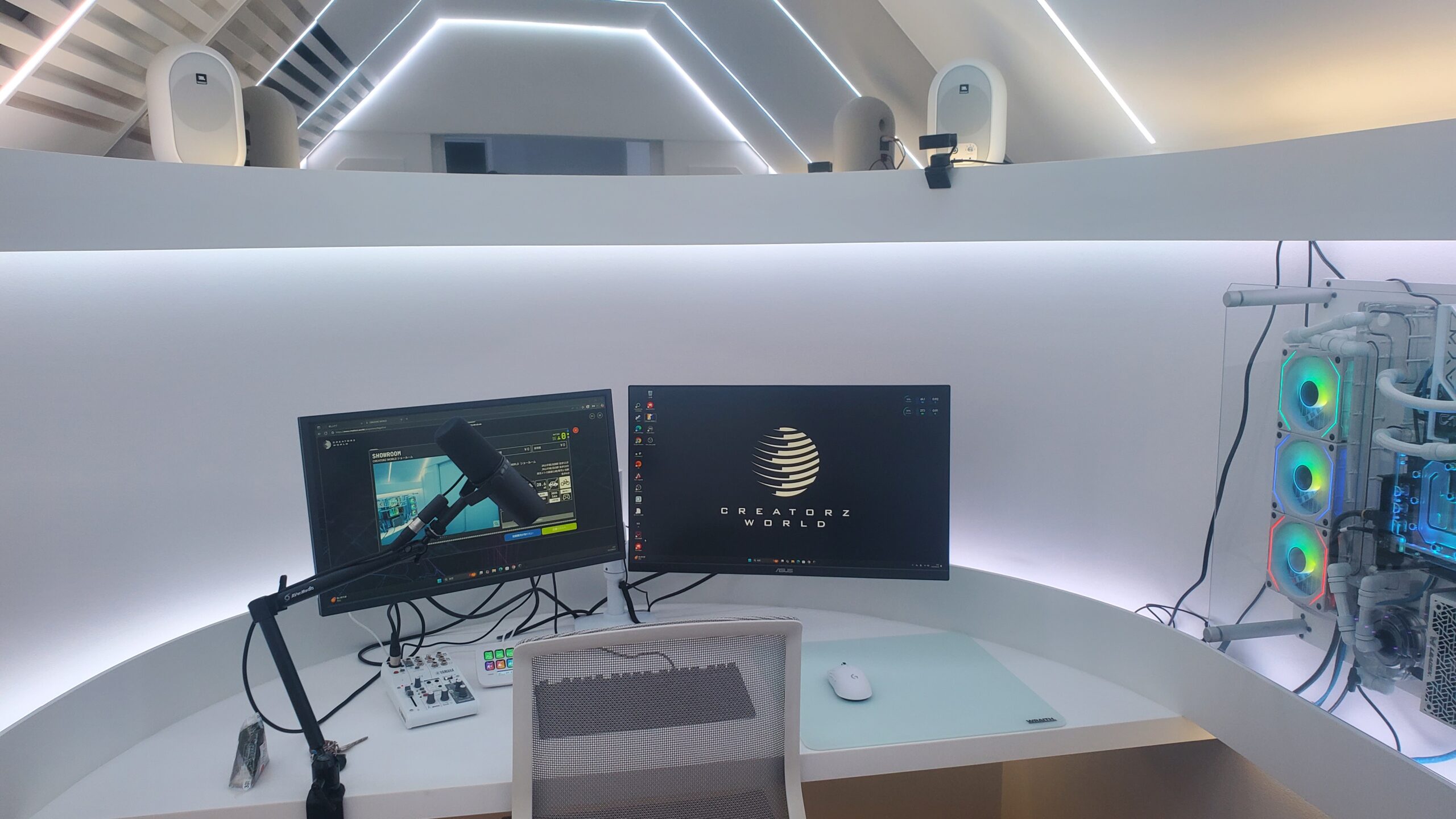 5.5畳の部屋がゲーミングハウスへリノベーション